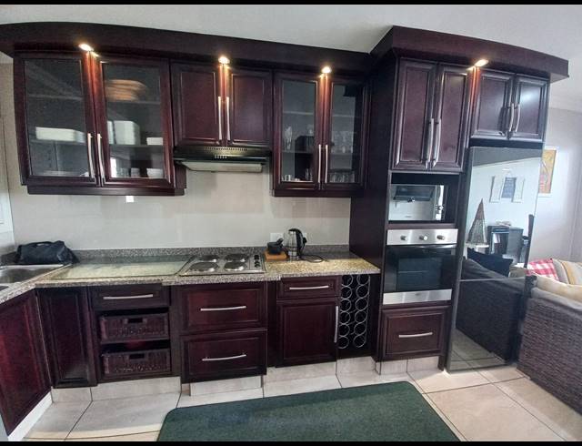 2 BEDROOM APARTMENT FOR SALE IN UVONGO